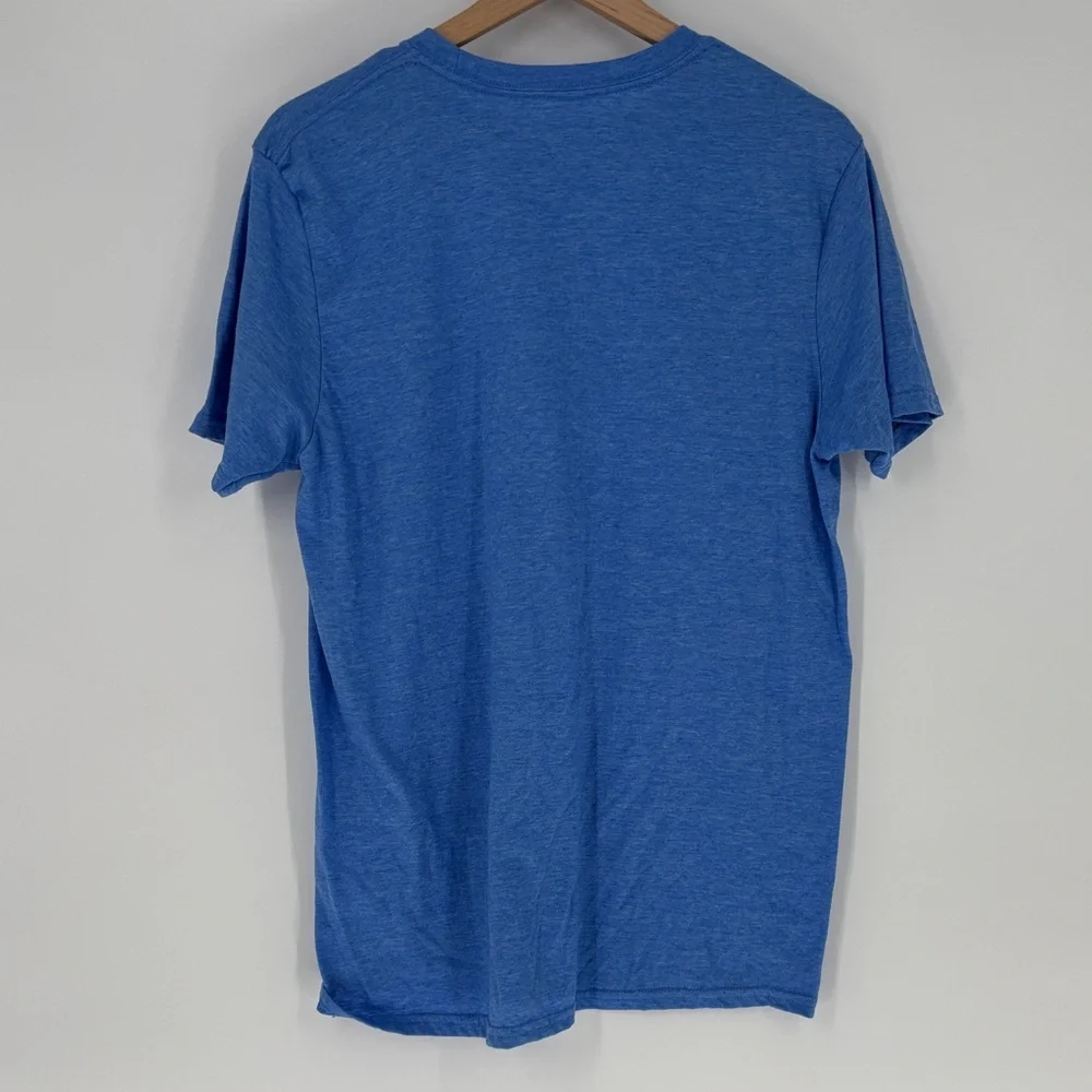 Blue "Book Fair Vibes" Graphic Tee large - Picture 2 of 2